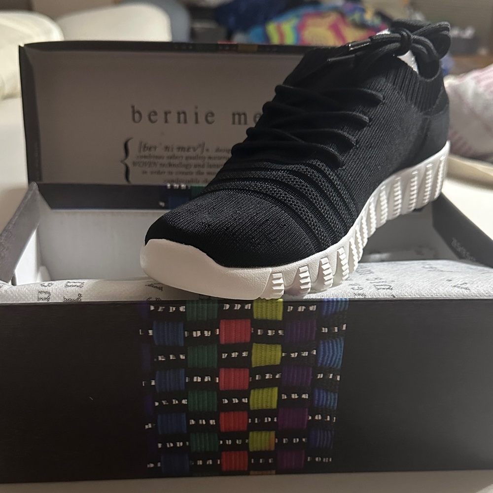 bernie mev. Black Knit Slip-On Sneakers with White Sole